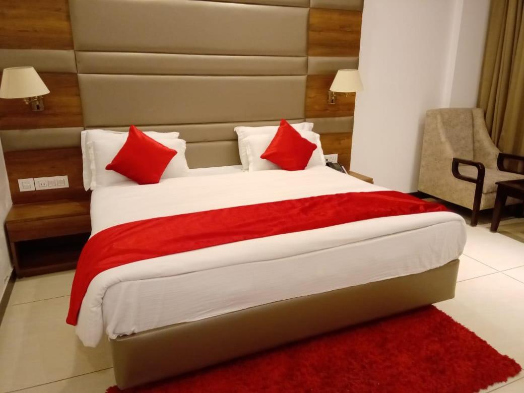 Hotel Green Orchid Udhampur Exterior foto
